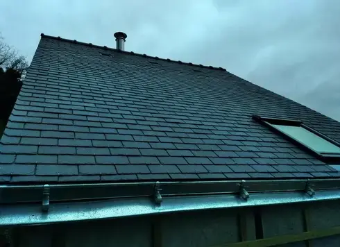 démoussage de toiture Rieux-2